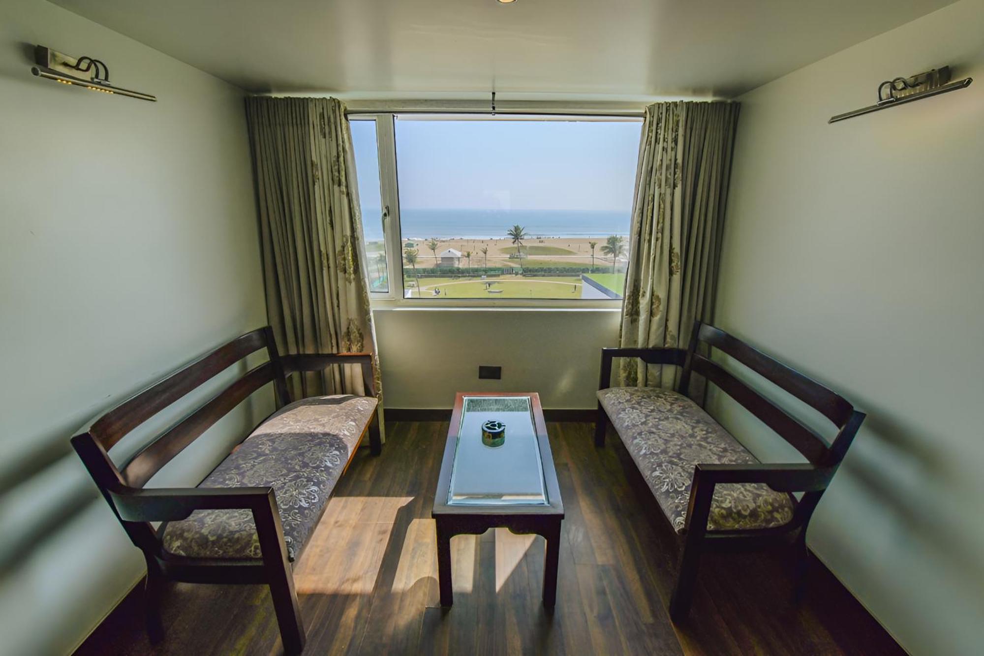 Hotel Hotel Holiday Resort 3*