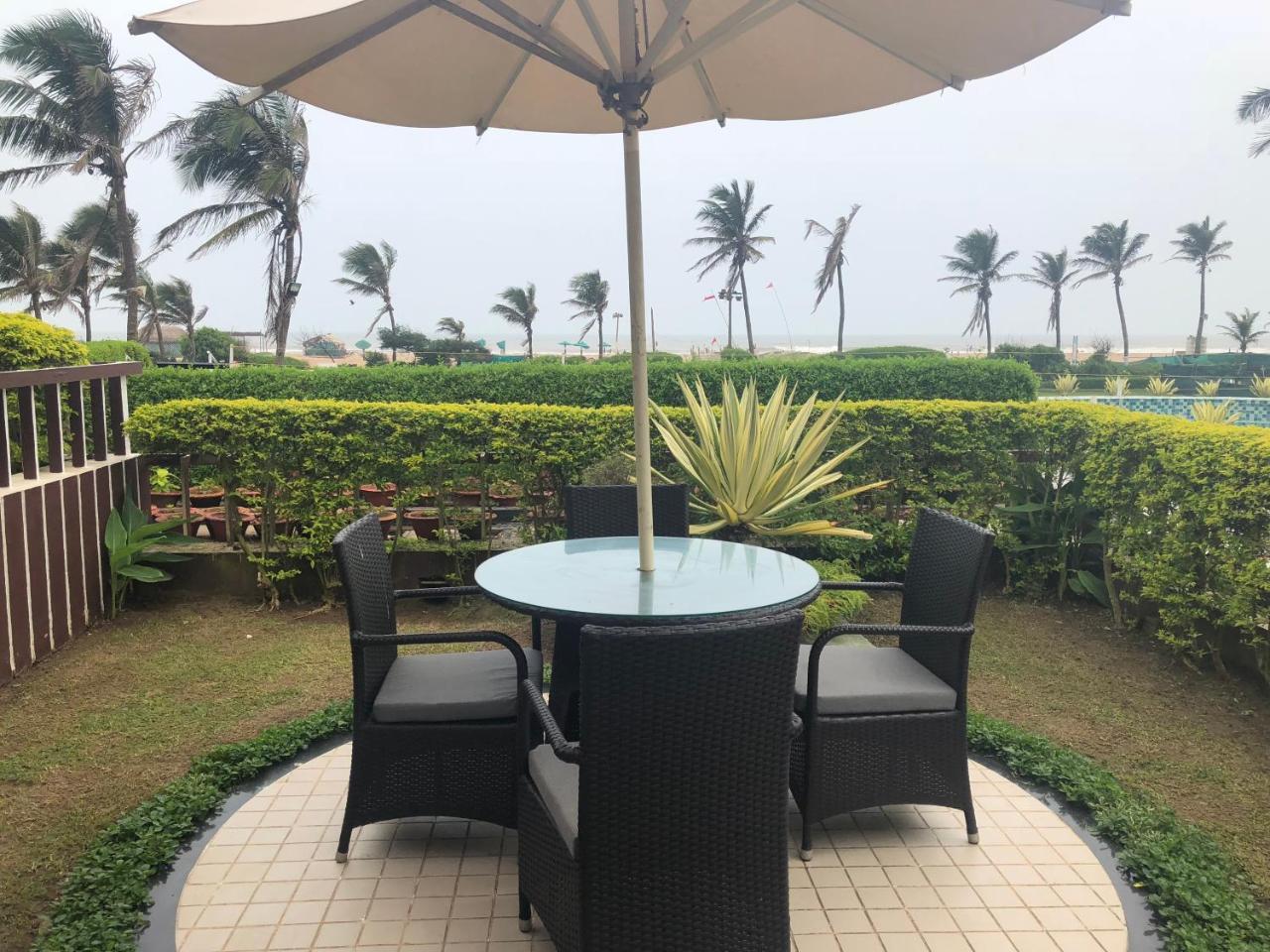 Hotel Holiday Resort Puri