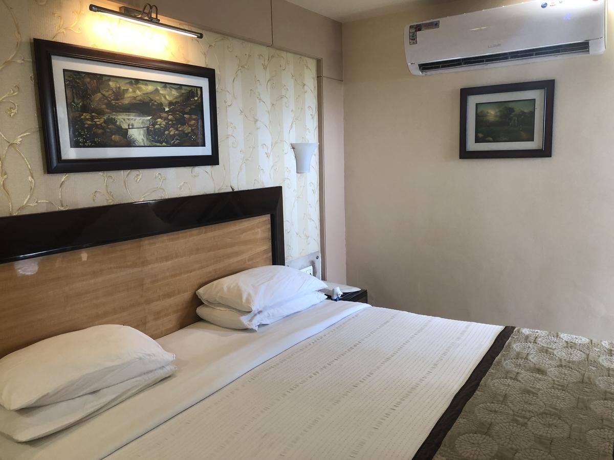 Hotel Holiday Resort Puri