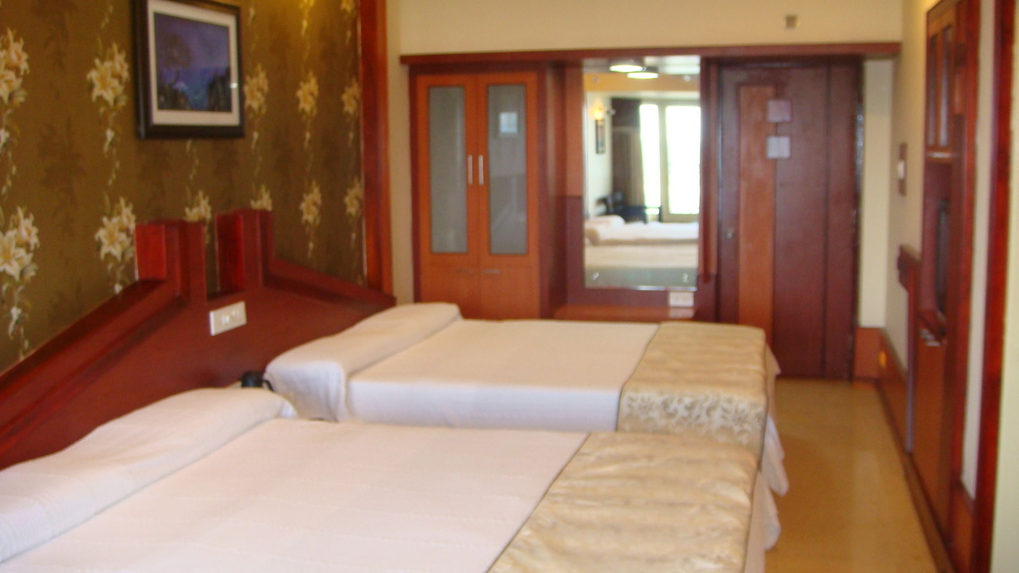 Hotel Hotel Holiday Resort 3*